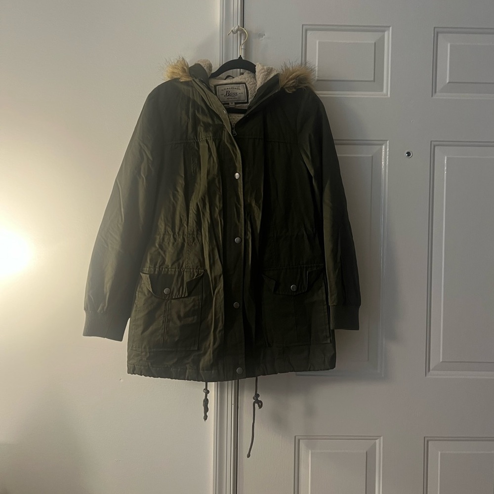 G.H. Bass Hooded Jacket size M
